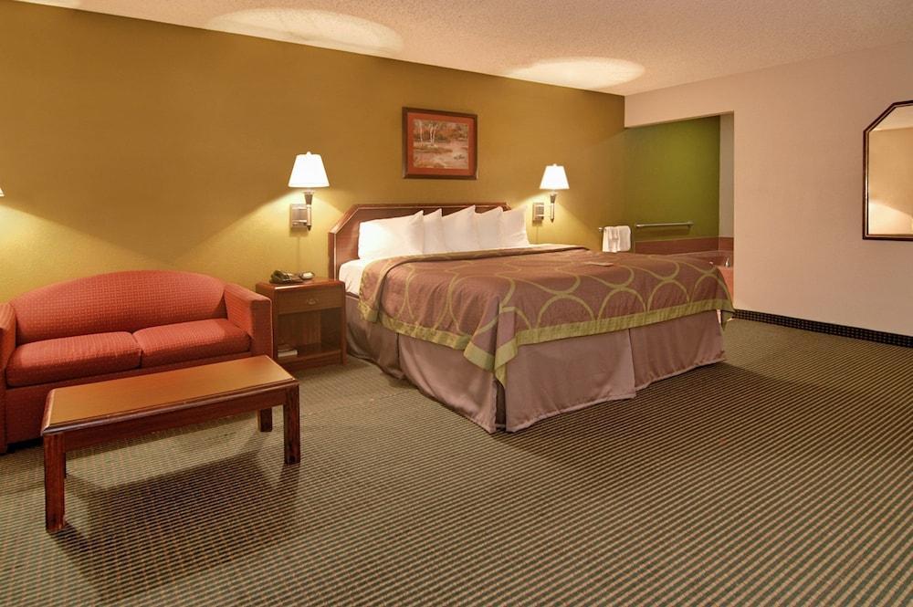 Super 8 By Wyndham Houston Webster Nasa Otel Dış mekan fotoğraf